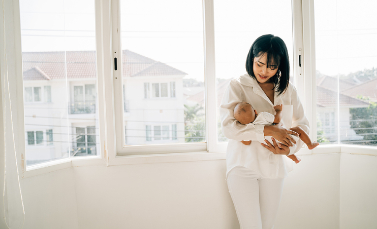 10 Chic Mum Influencers To Follow For Serious Style Inspo
