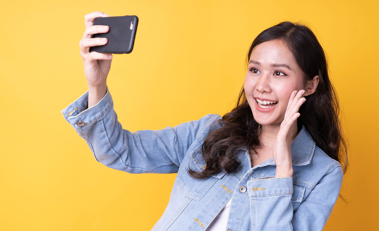 10 Micro-Influencers You Should Follow In Singapore – 2024