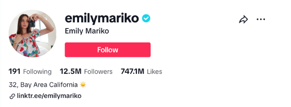 Emily Mariko (@emilymariko) - 12.5M Followers